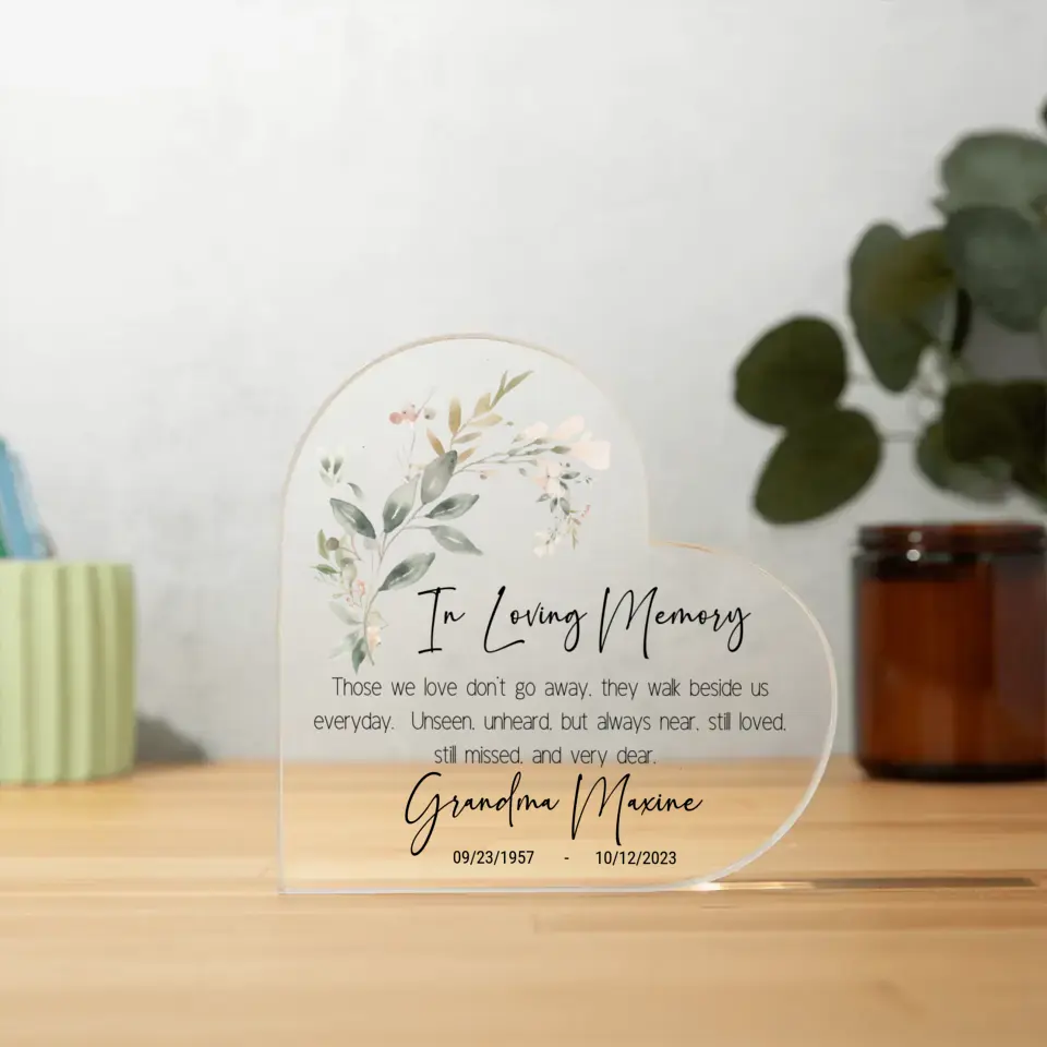 EVERLASTING MEMORIES: HEART-SHAPED ACRYLIC TRIBUTE PLAQUE