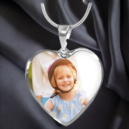 CAPTURED MOMENTS: CUSTOM PHOTO UPLOAD NECKLACE
